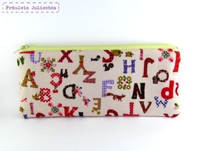 Stiftemäppchen "Buchstaben"